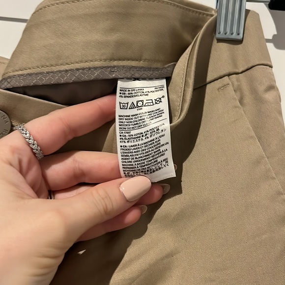 Banana Republic Men Slim Fit Beige Chino Pants Size 34x32 - Picture 4 of 8